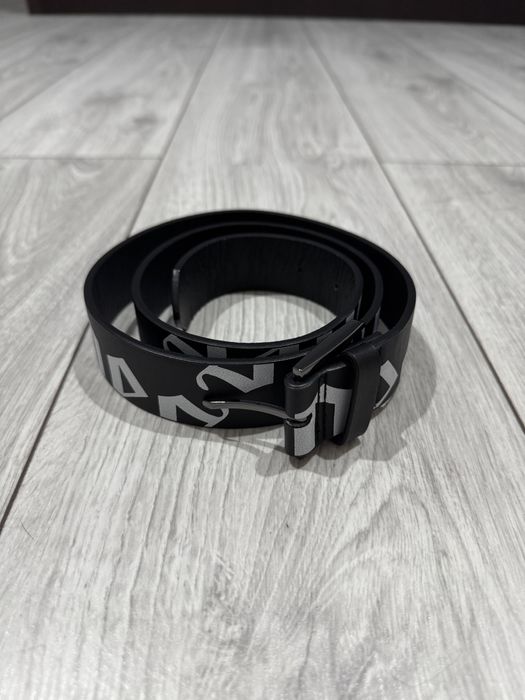 Curea de piele cu model