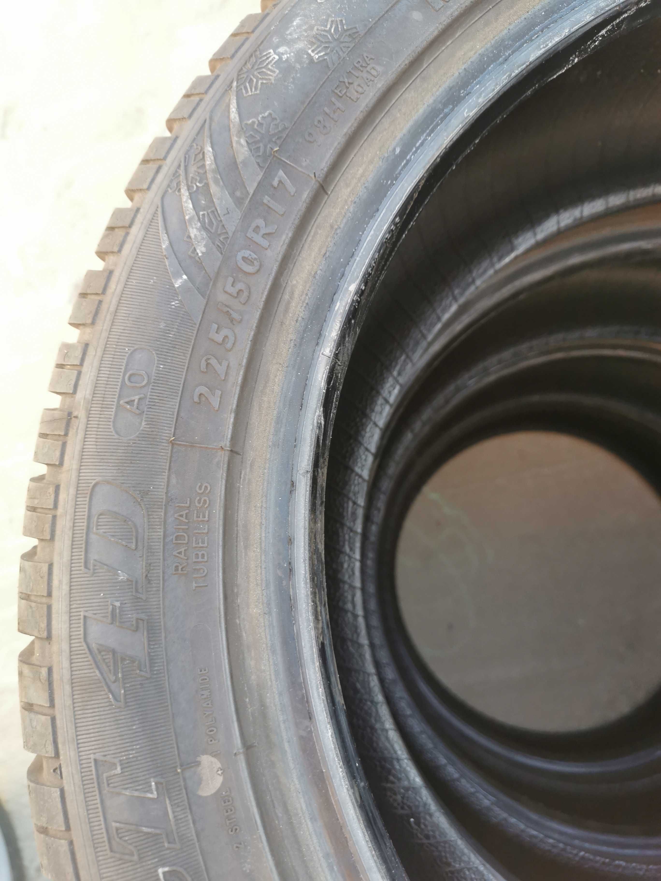 4 Anvelope 225/50R17 iarna Dunlop DOT 2021 7-8mm impecabile