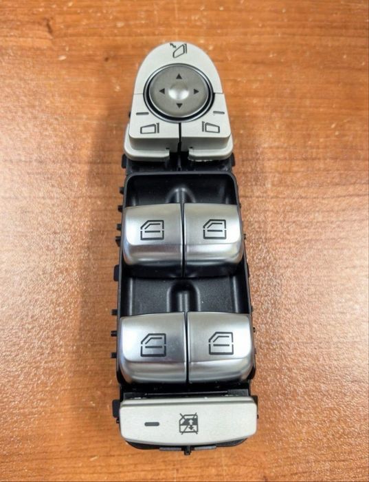 Панел за управление на ел. стъкла Mercedes W205/W213/X253/C253 и др.