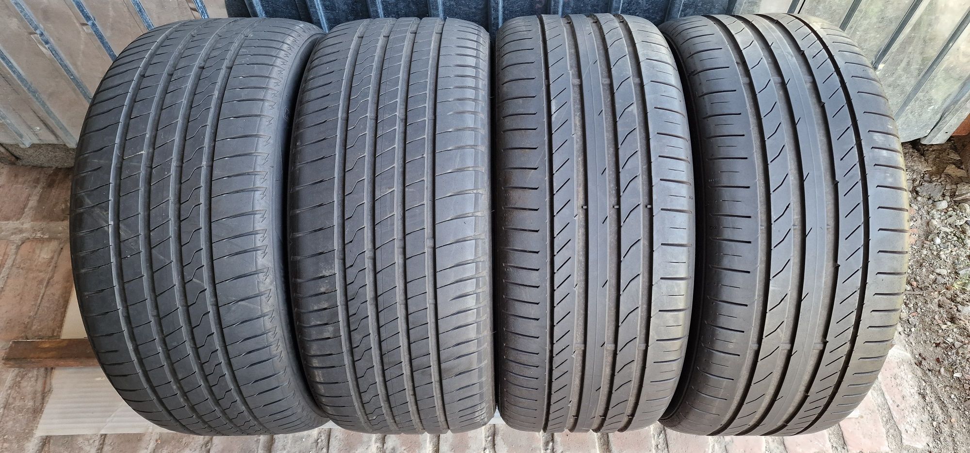 235/40 R18 - 4 anvelope - Firestone / Continental - de vara