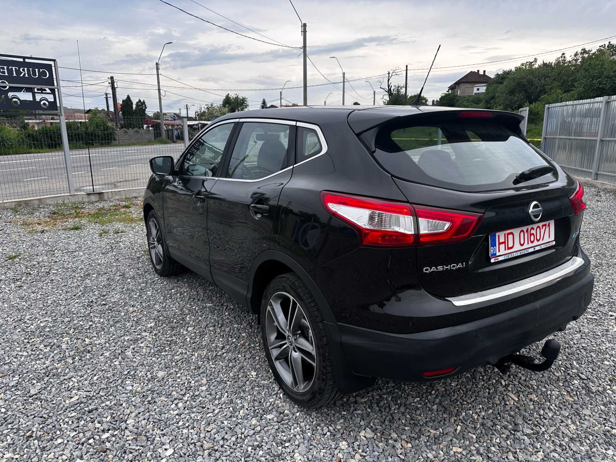 Nissan Qashqai 2WD*1.5 diesel~DCI*PureDrive*af.2015*factura+fiscal !