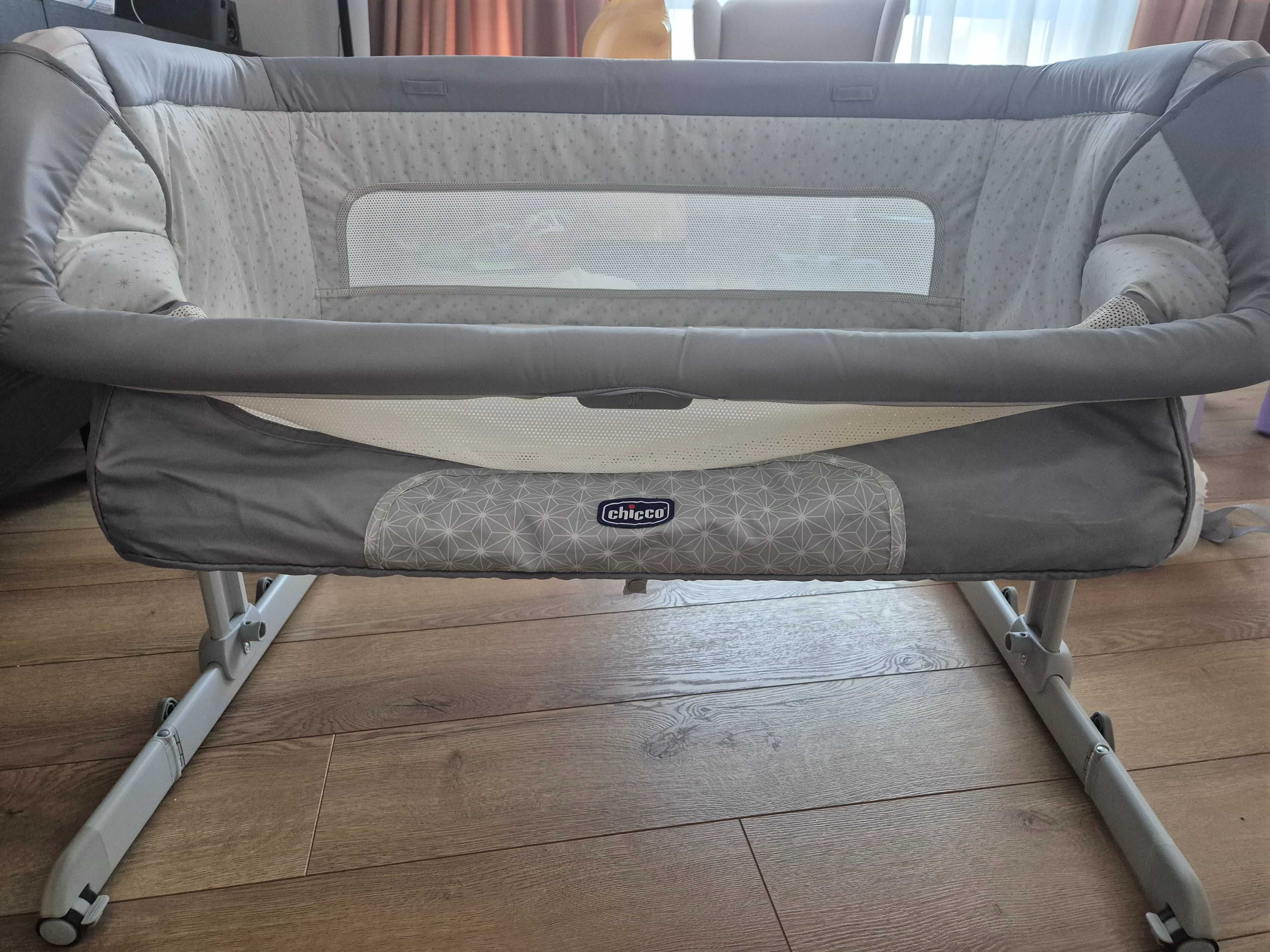 Chicco next2me бебешка кошара, сива