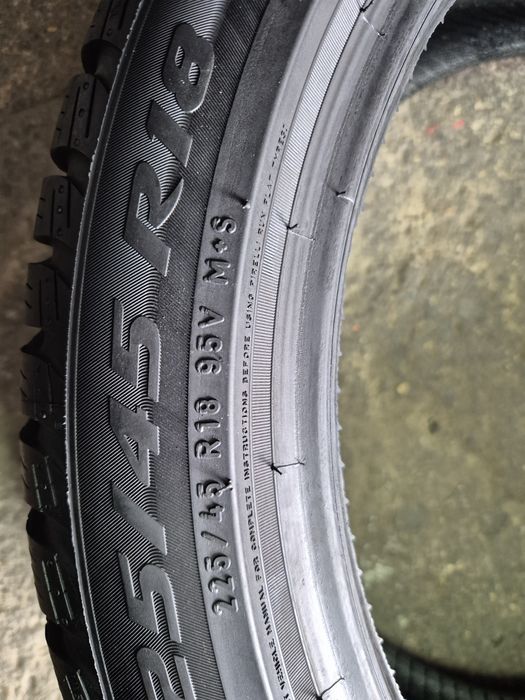 225 45 18 Anvelope de iarnă Pirelli Runflat Dot 50.23