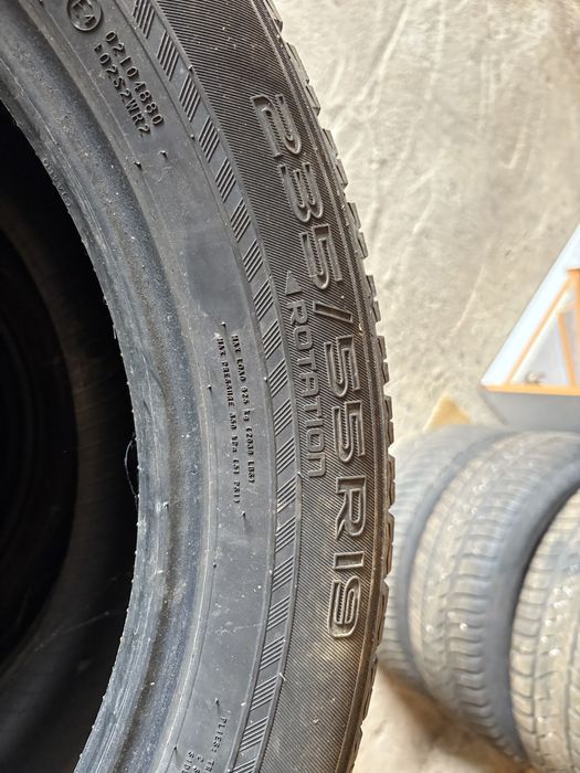 4 anvelope de Iarnă NOKIAN in stare bună .235:55: r19 M+S