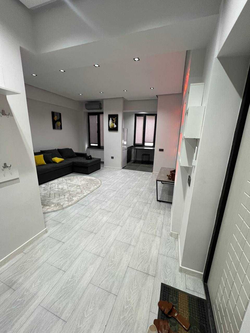 Буз базар с ремонтом Студия 1х ком Мирзоулгубек Eco smart Home 33м2;