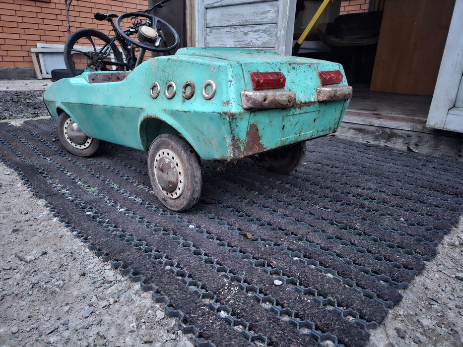 Продам машинка СССР