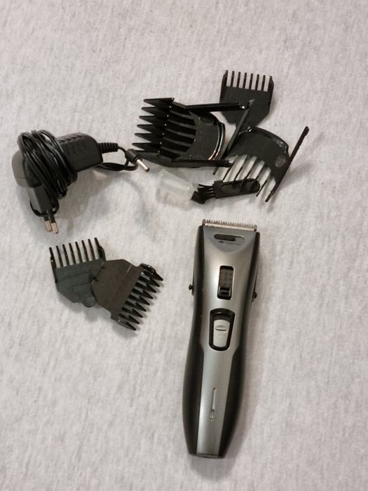 Masina de tuns perfect funcționala