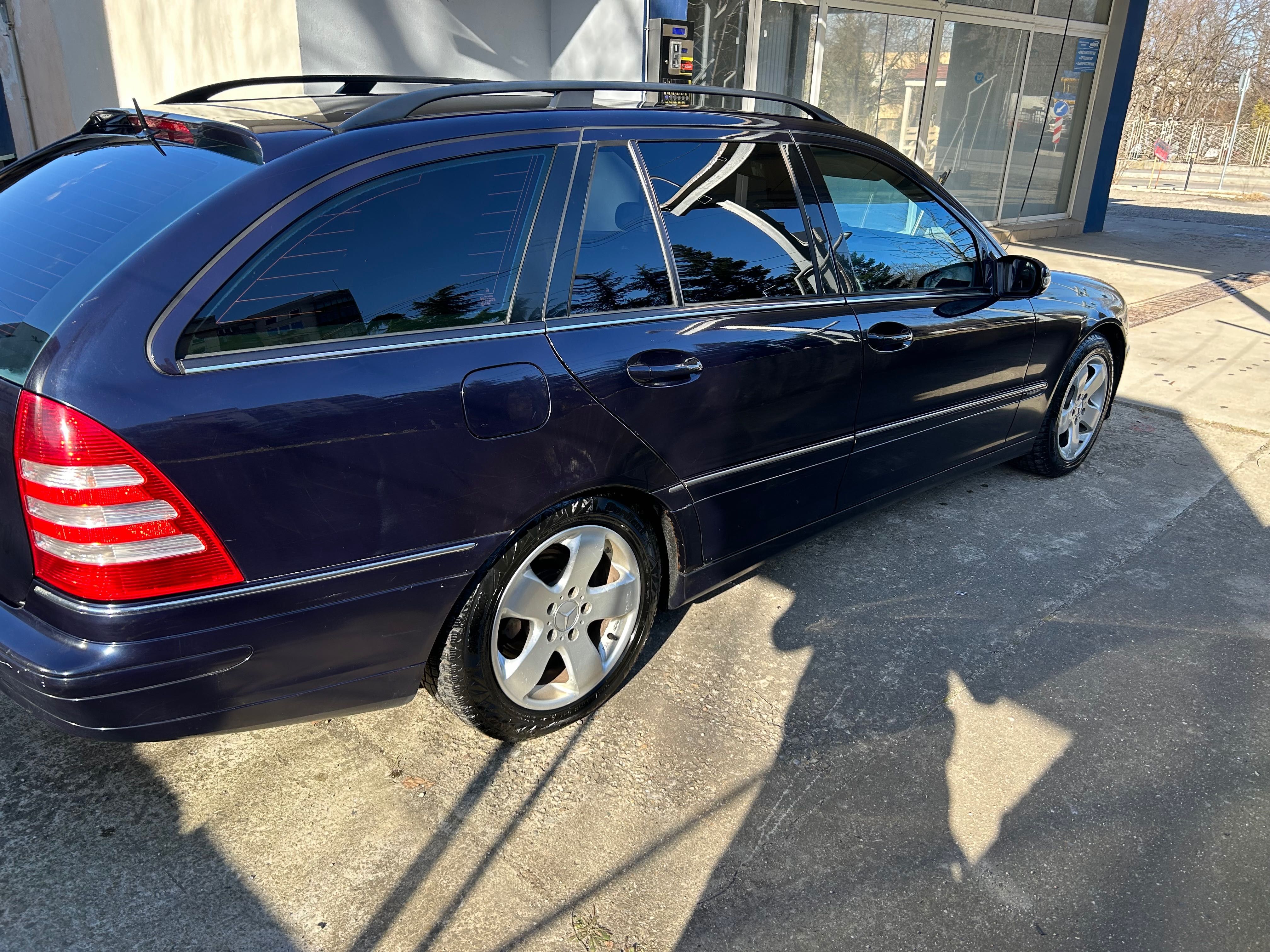 Mercedes Benz C220