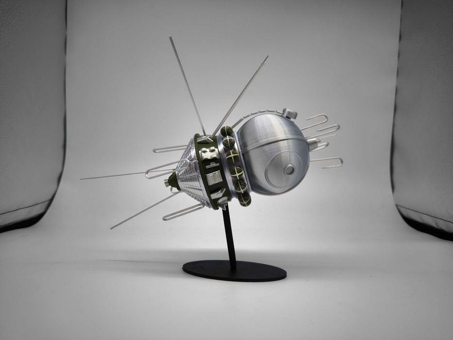 Восток-1, космический корабль Гагарина, сборная модель