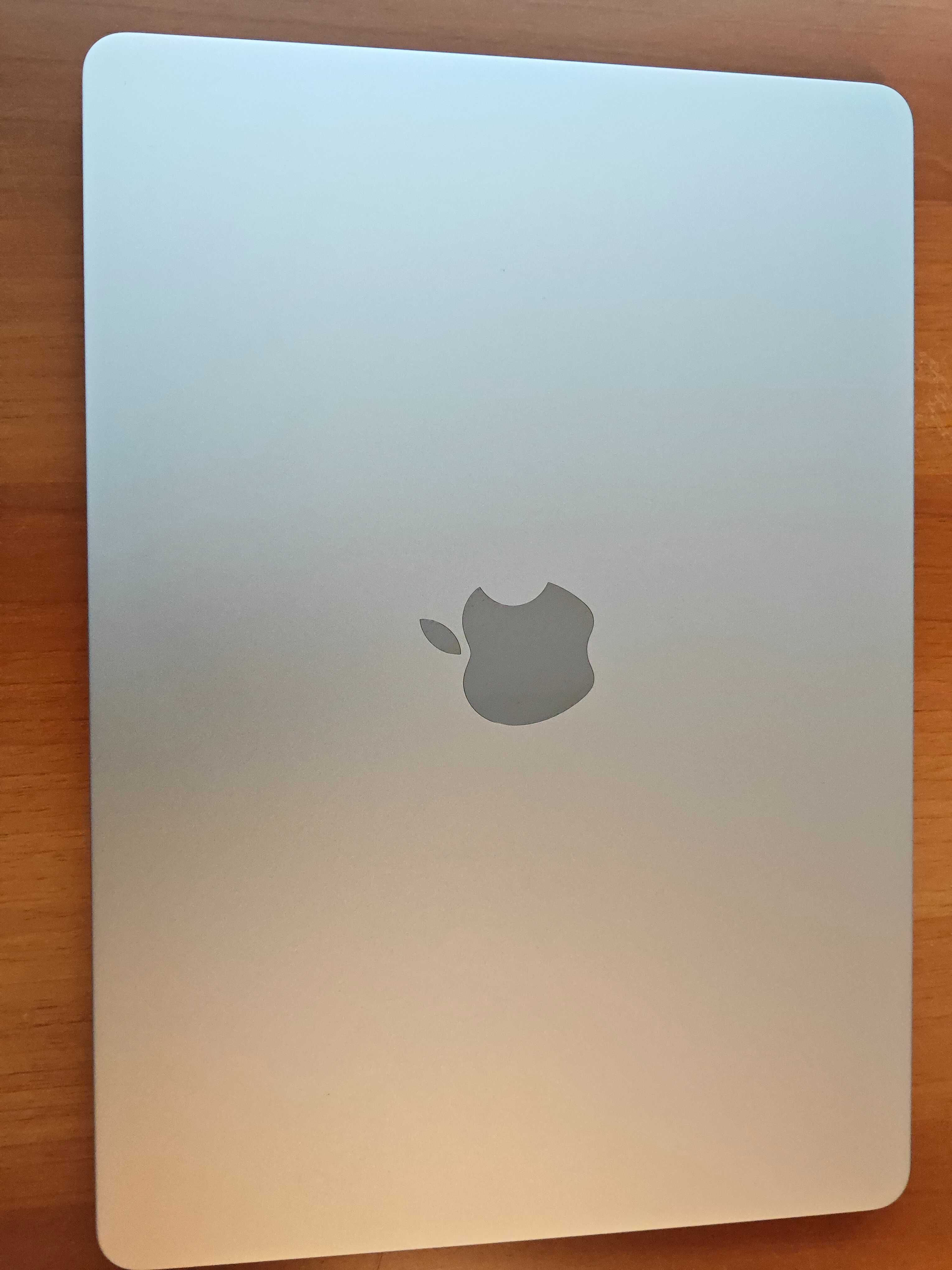 Macbook air m4 13" — миниатюра 1