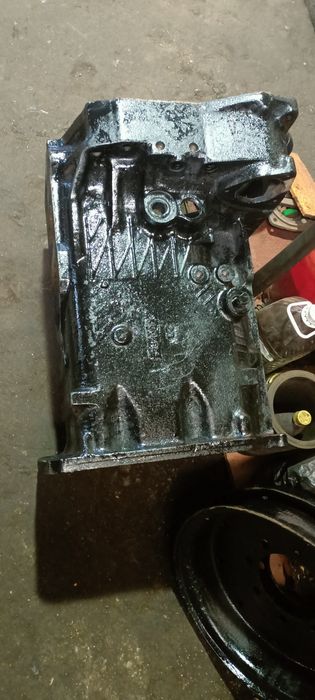 Продам промежуток мтз 80 и 1 диск на 8 шпилек птс 4