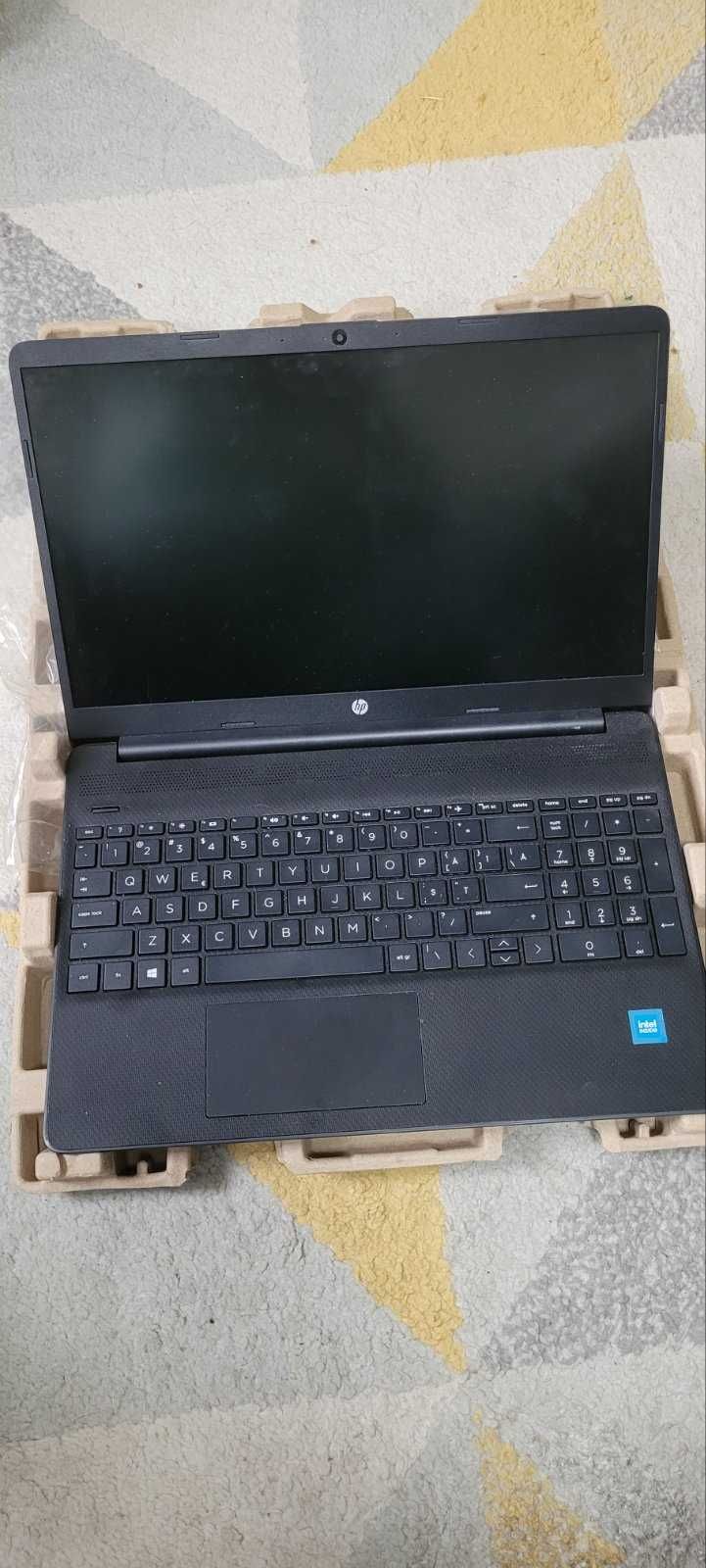 Лаптоп HP 15s-fq3009nq, Intel® Celeron® В ГАРАНЦИЯ до 2025