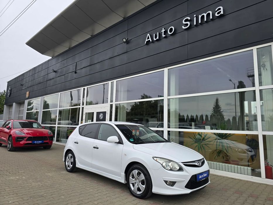Hyundai I30 1.4 benzina, Euro 5, AC, UNIC proprietar in Romania