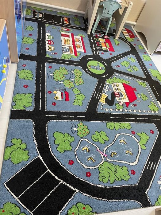 Продается детский ковер