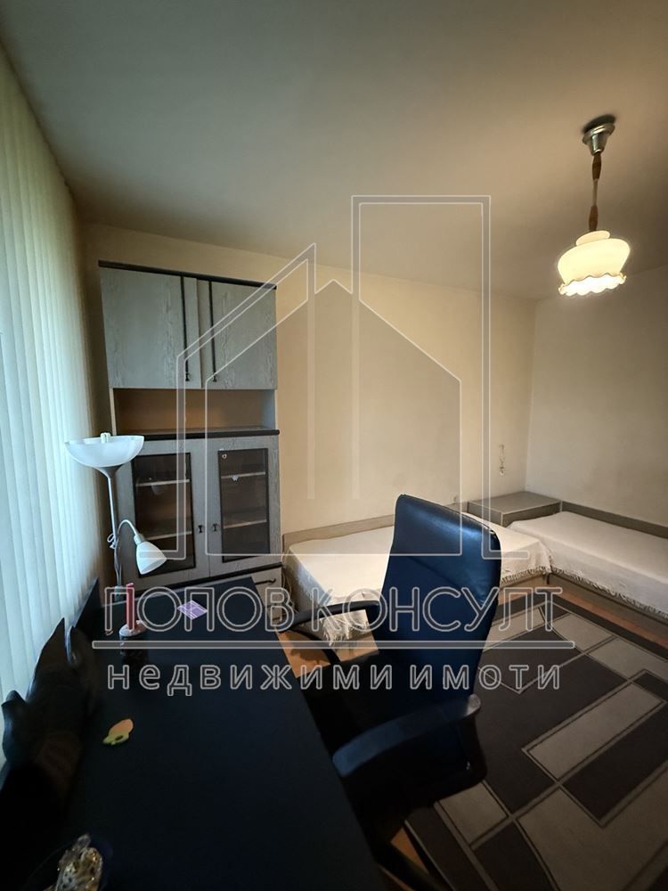 Продава се Двустаен апартамент в Пловдив, Кючук Париж - 64 кв.м за 1594 €/кв.м - Снимка #1