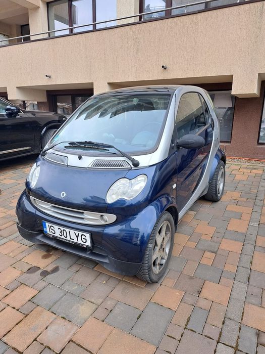 Vand 2 SMART FORTWO putin negociabil