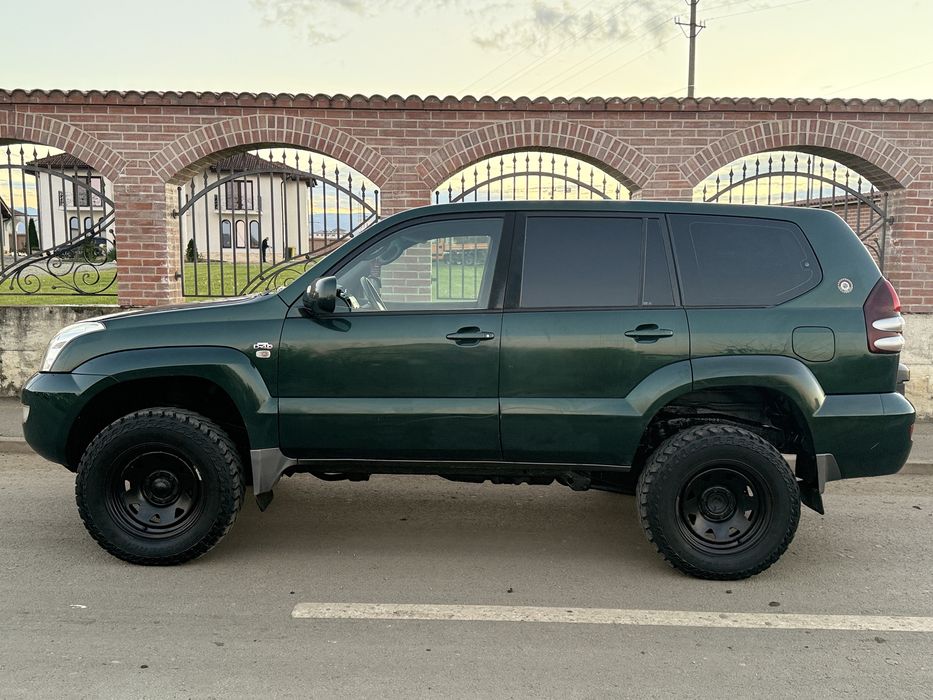 Toyota Land Cruiser J120 - Recent adusa