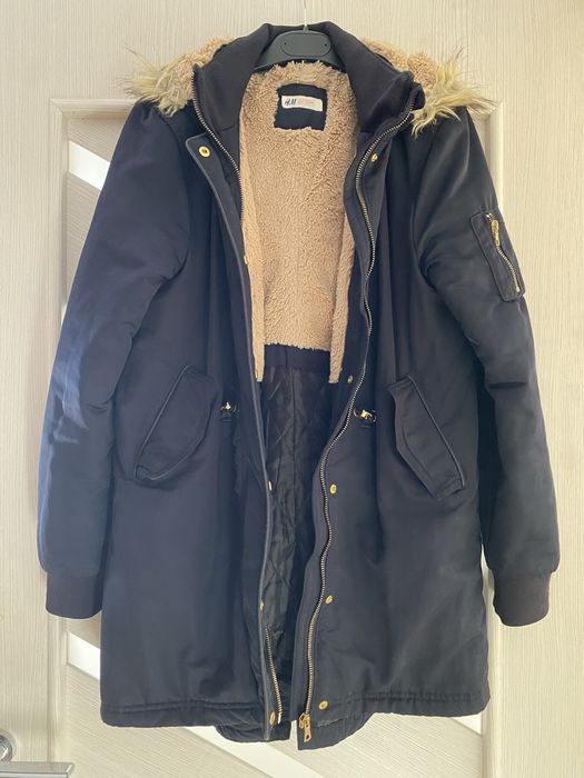 Geaca de iarna cu blana H&M