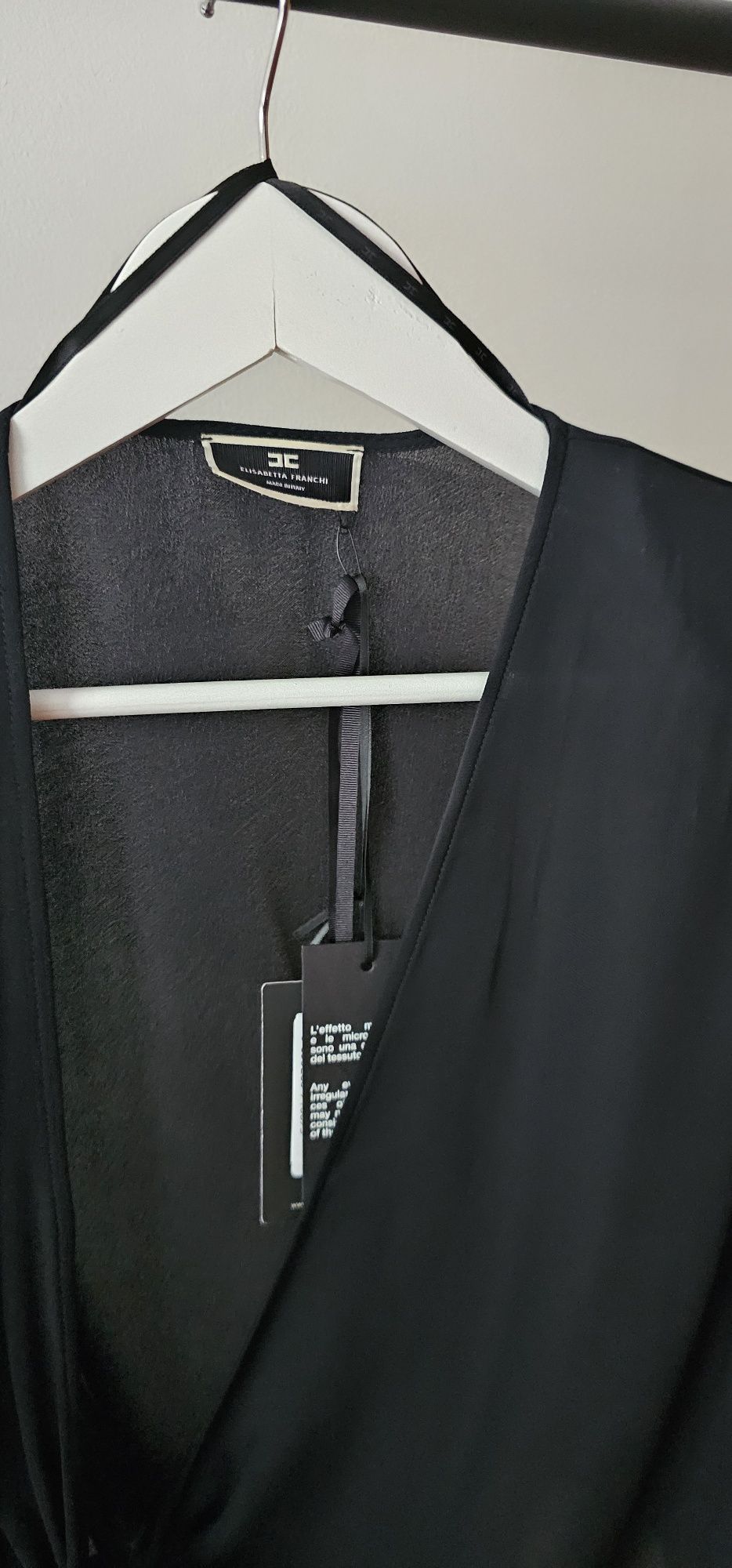 Elisabetta Franchi риза от вискоза в черно