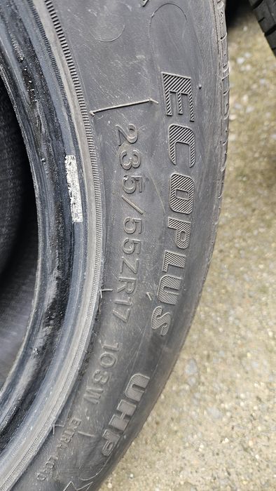 Гуми 235/55/R17 103W