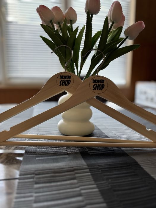 Гравирани закачалки