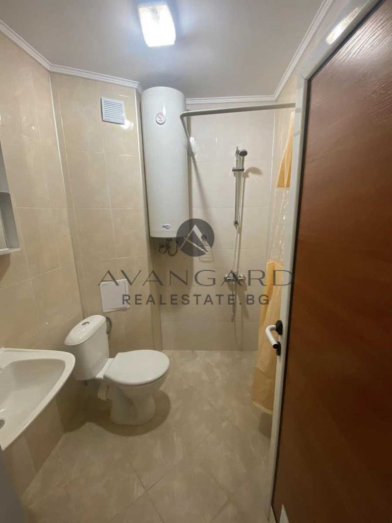 Продава се Двустаен апартамент в Пловдив, Кючук Париж - 63 кв.м за 2105 €/кв.м - Снимка #4