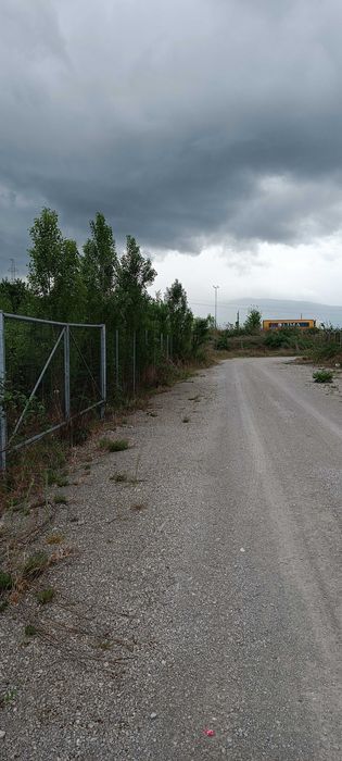 Продава се Парцел в София, Център - 4926 кв.м за 95 €/кв.м - Снимка #3