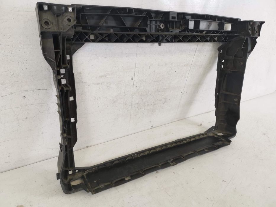 Предна броня Шкода Октавия 4 / Skoda Octavia 4 Оригинална, в добро със