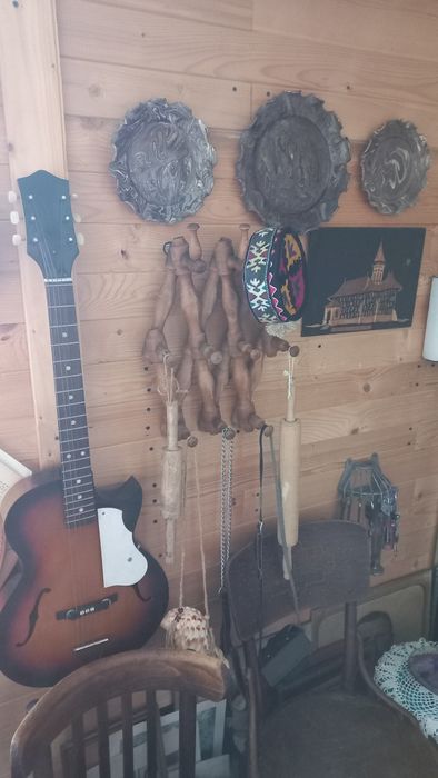 Chitara veche acustica de jazz anii 70