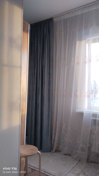 Продам шторы по 2метра