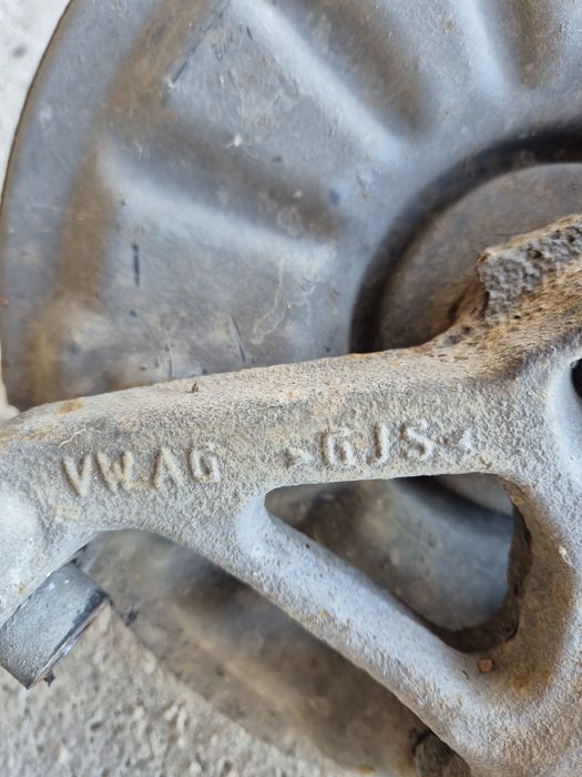 Vand Fuzete cu portfuzete spate si rulmenti complete Grupul VAG VW