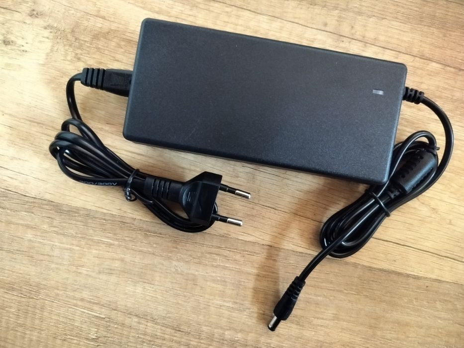 Зарядно за електрически велосипед Output 54.6V  2A