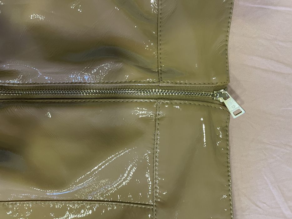 Латексова пола Motivi