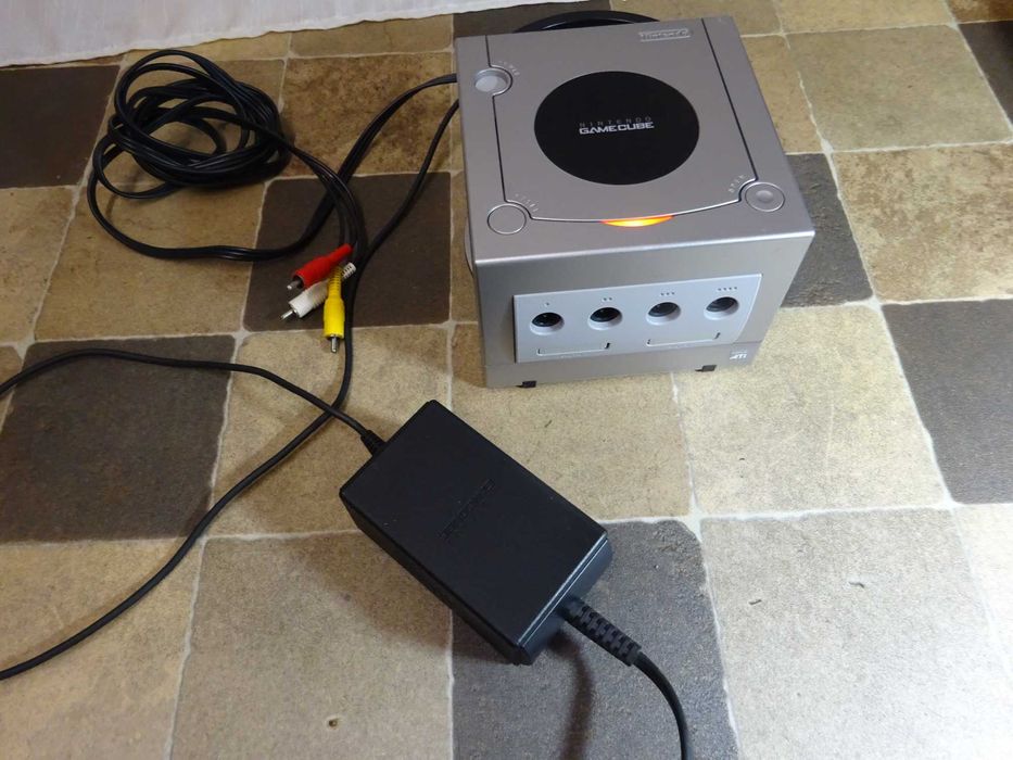 Consola jocuri retro Nintendo GameCube