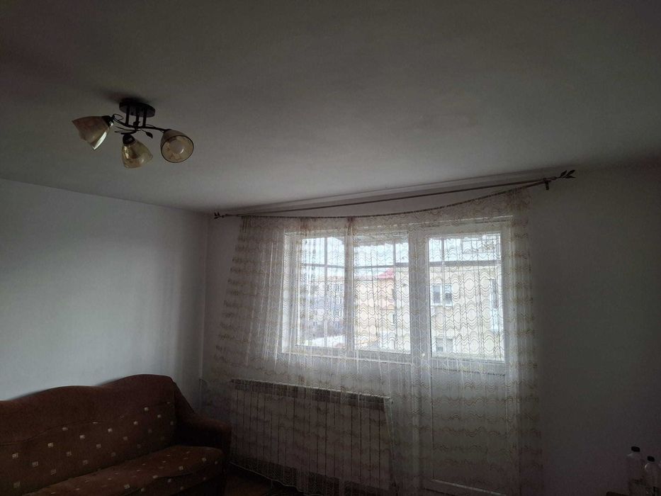 Vand apartament 2 camere