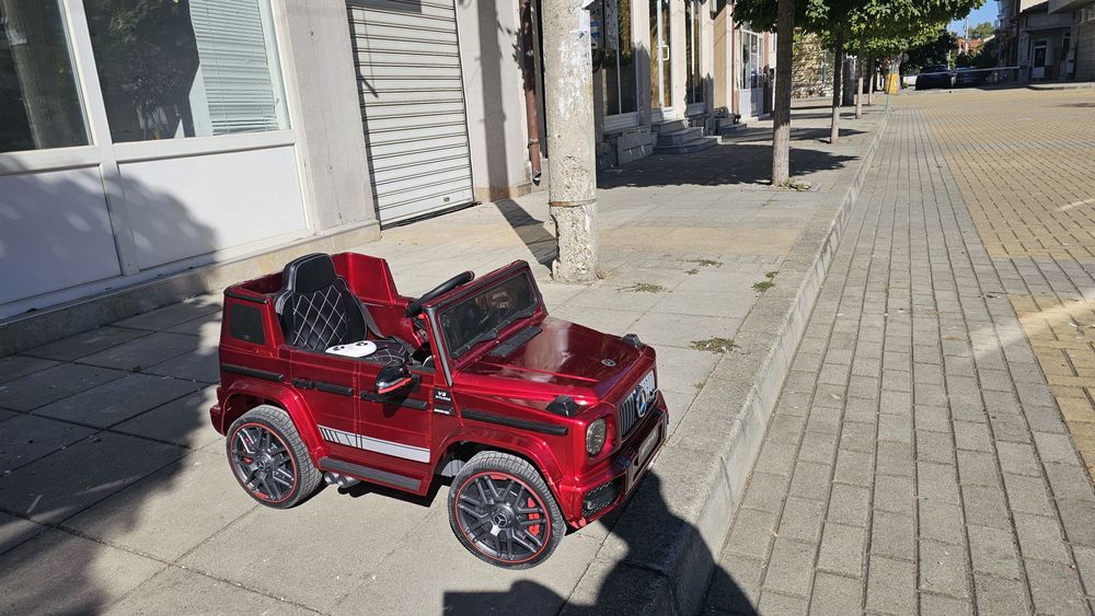Детски  джип MERCEDES G63 AMG