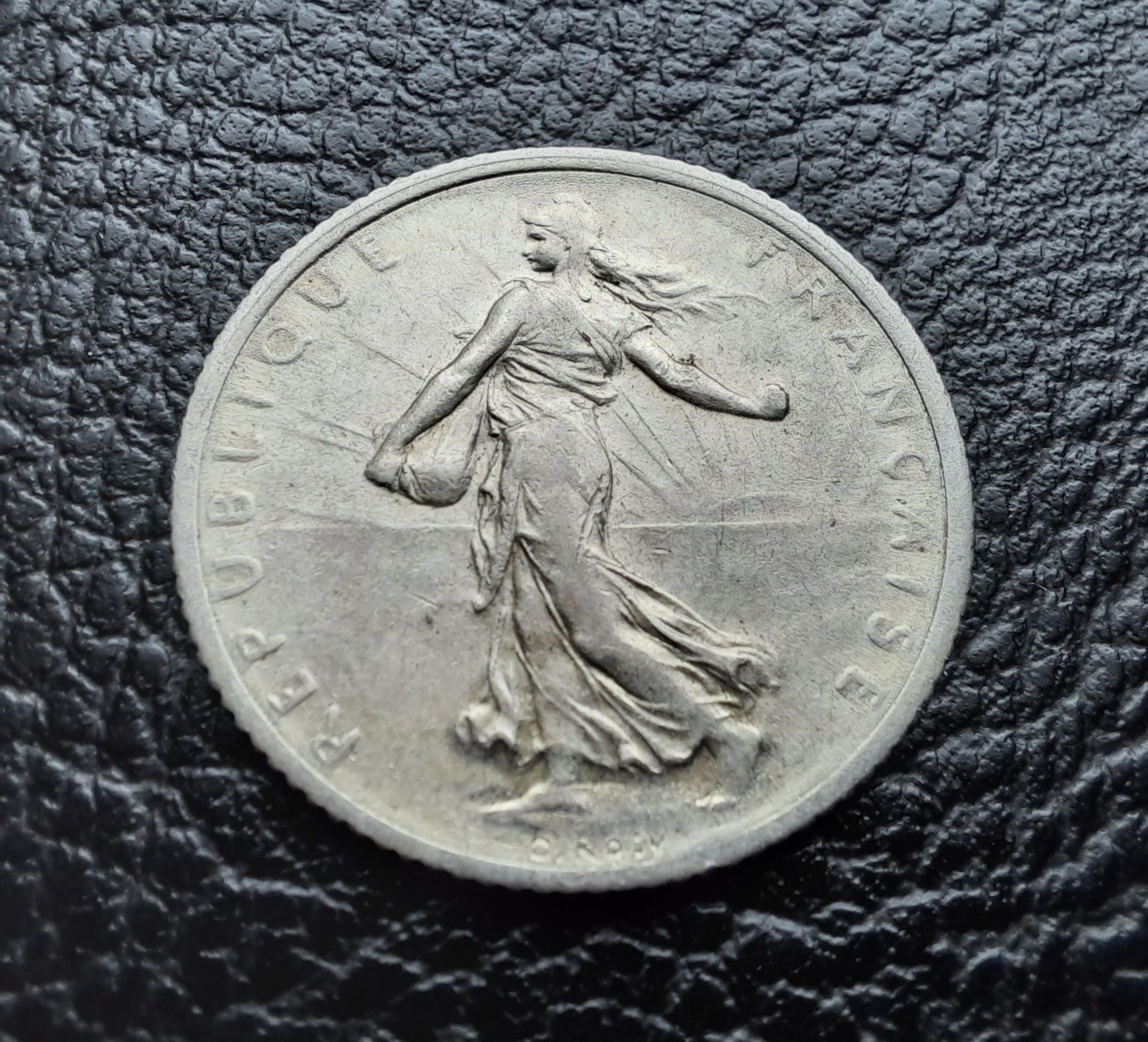 Стара сребърна монета 1 франк 1916 г. Франция- перфектна!