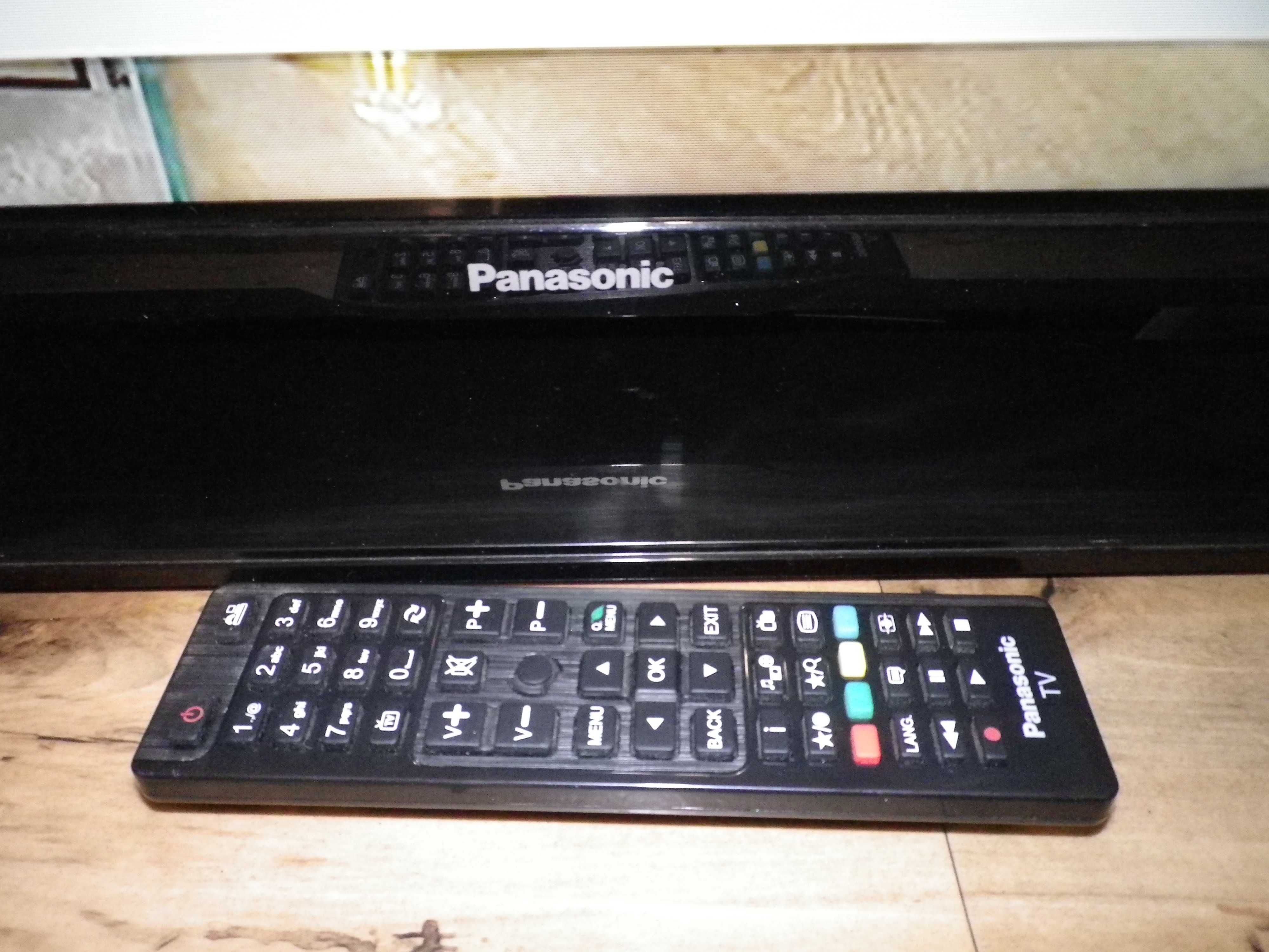 LED телевизор Panasonic TX-32C300E