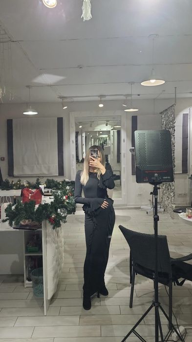 Платье вечернее женское