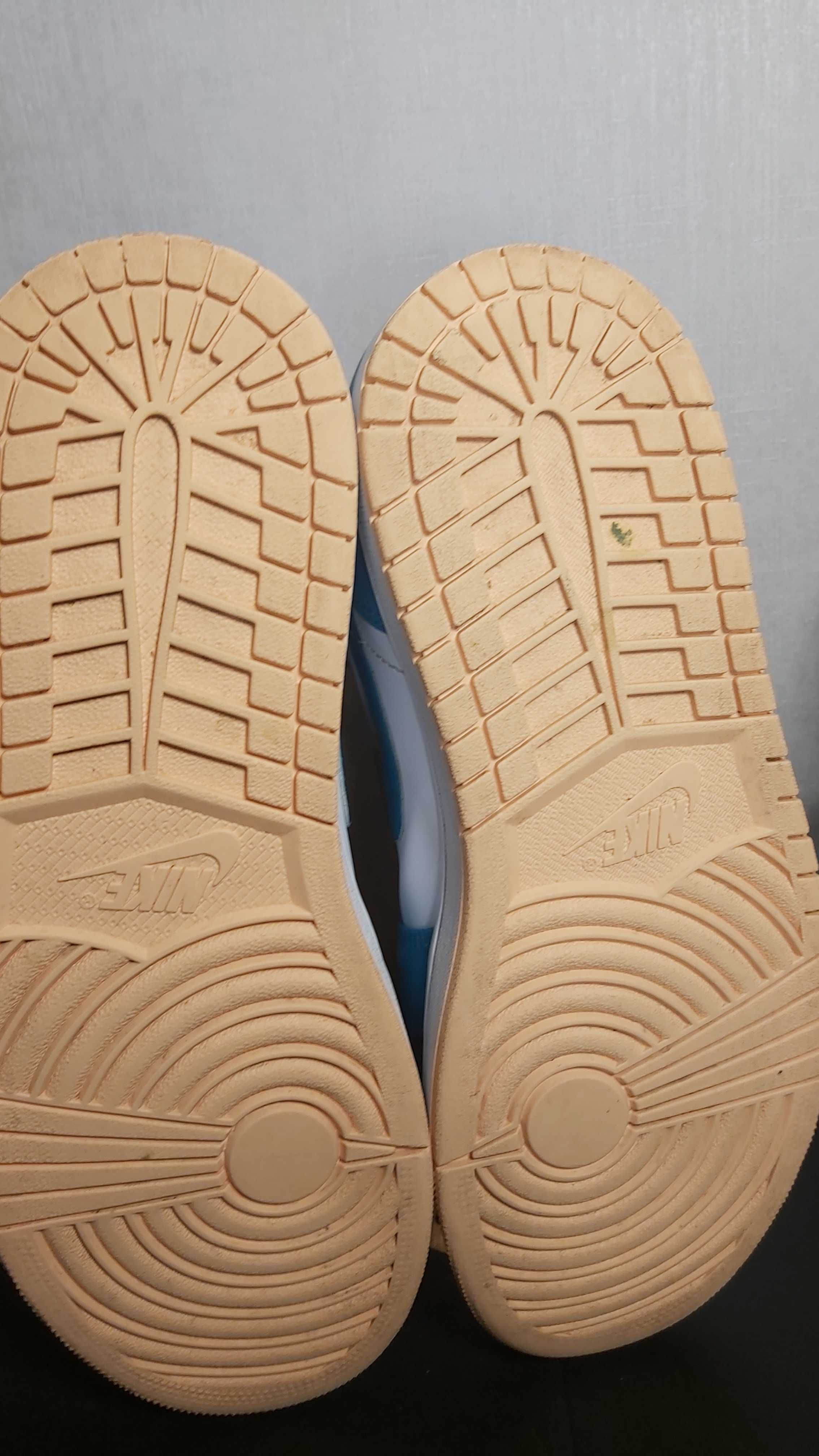 Nike Air Jordan 1 Mid - Номер 44