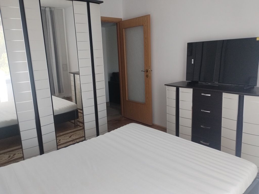 De inchiriat apartament 2 camere