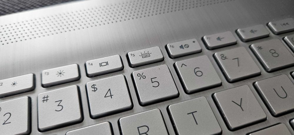 Carcasa completa Hp 15s si Laptop I7 1195G7 32gb Intel Iris