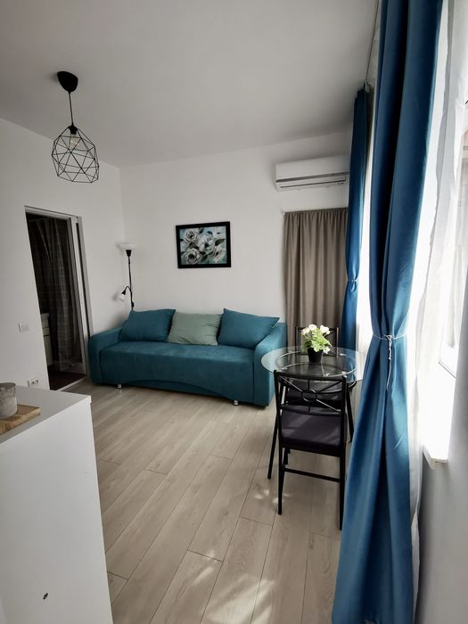 Garsoniera Universitate - Sala Dalles