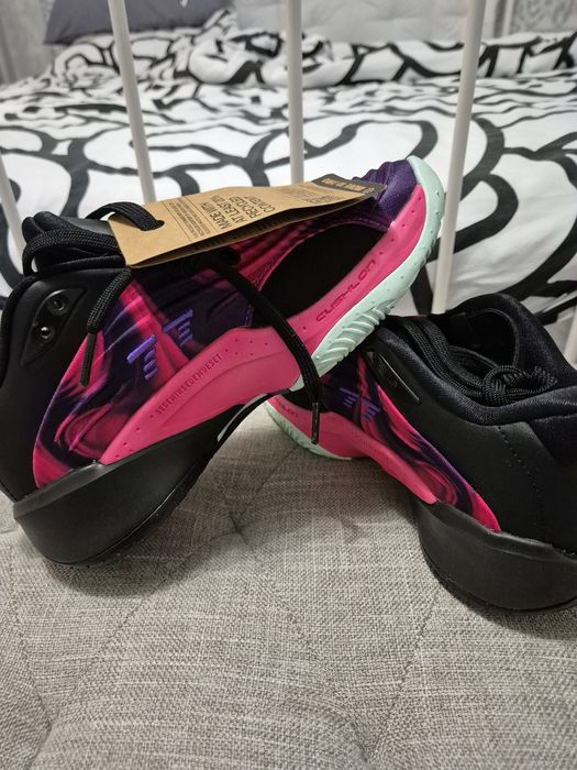 Маратонките "Jordan"