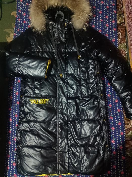 Куртки новые спортивка