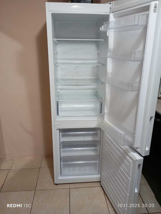 Хладилник Фризер