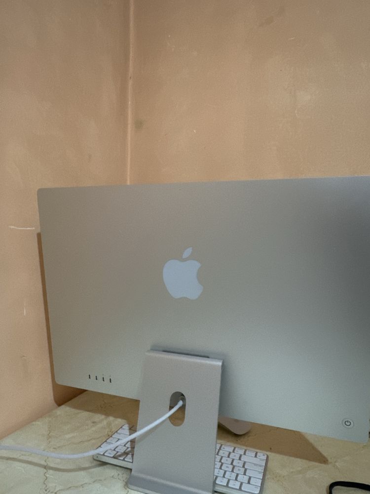 Imac m1 chip 2021 16/ 1tb ssd display 24