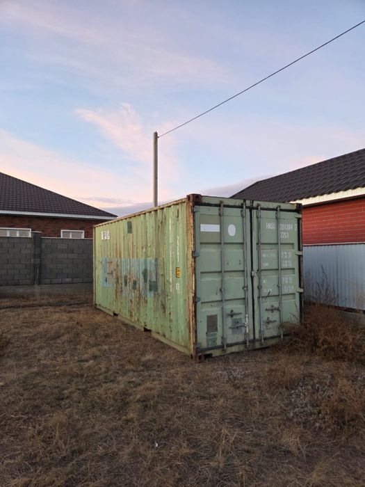 Продам 20 футовый контейнер в приемлемом сосоянии