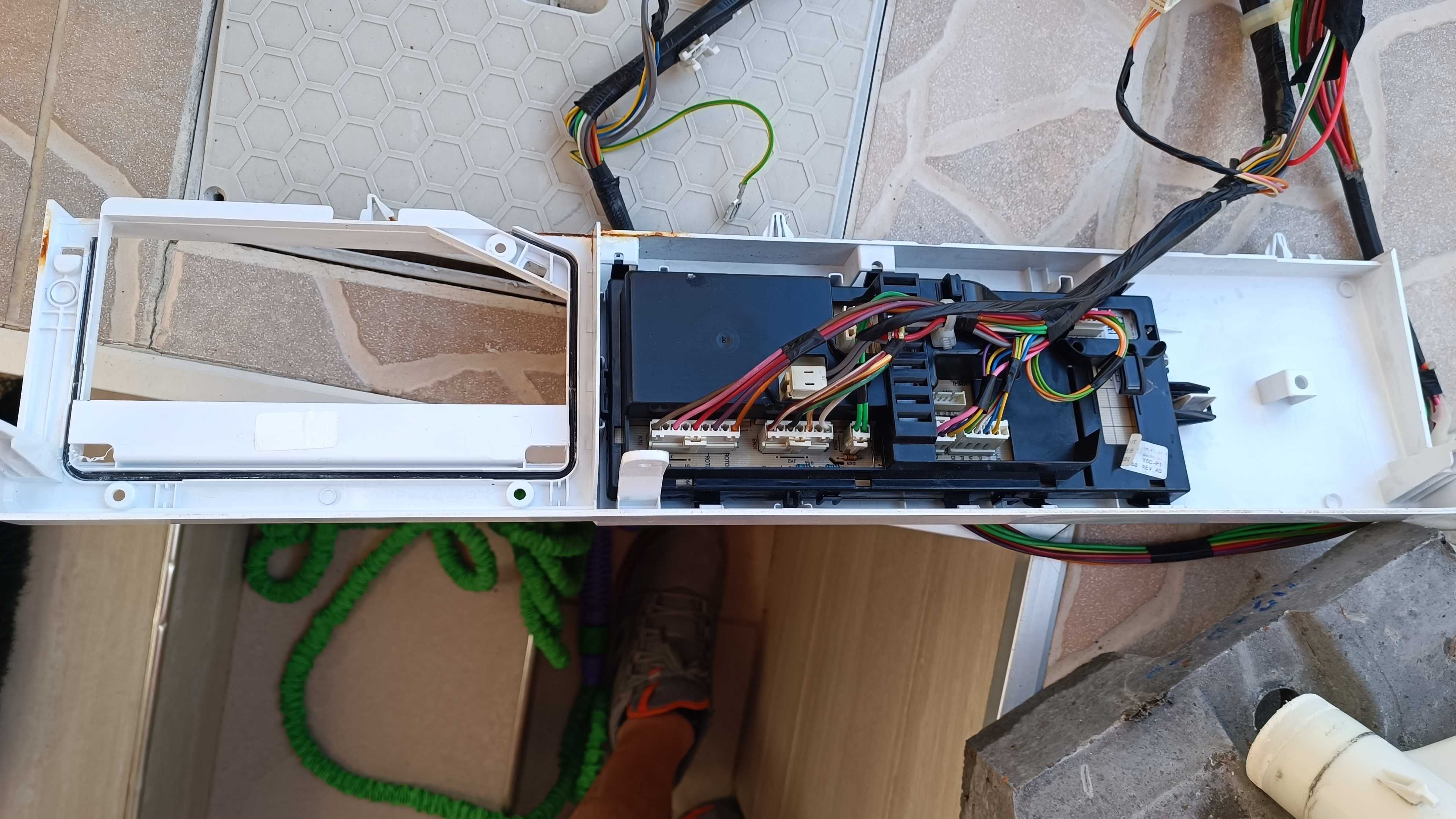 Пералня Beko WTV 8511 X0 и WMY 71233 LMB3 на части