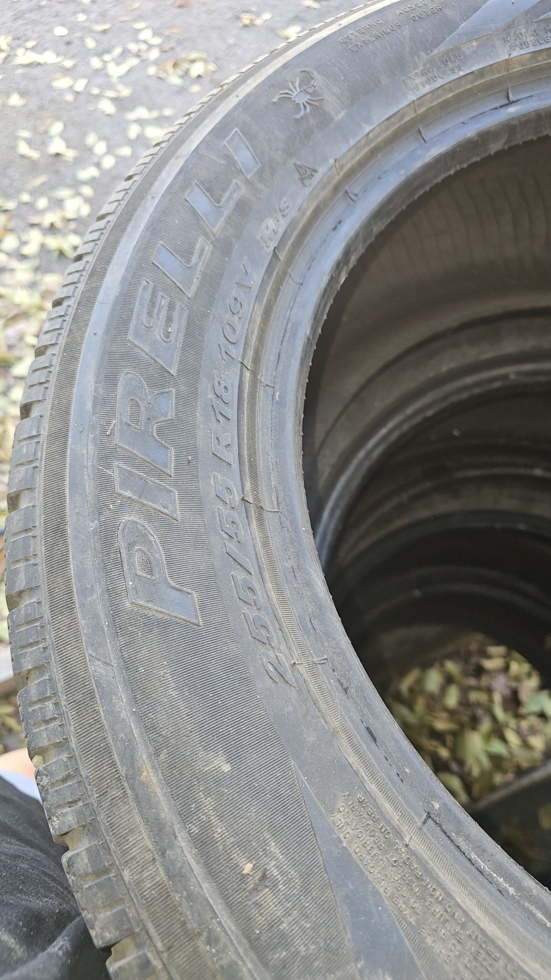 Продам резину 255/55 R18